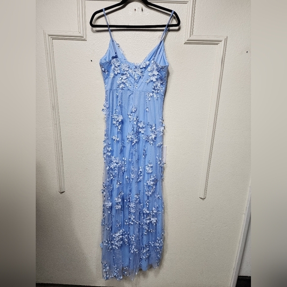 Lulus Rare Presence Powder Blue 3D Floral Surplice Maxi Dress M Wedding Party - Picture 8 of 10
